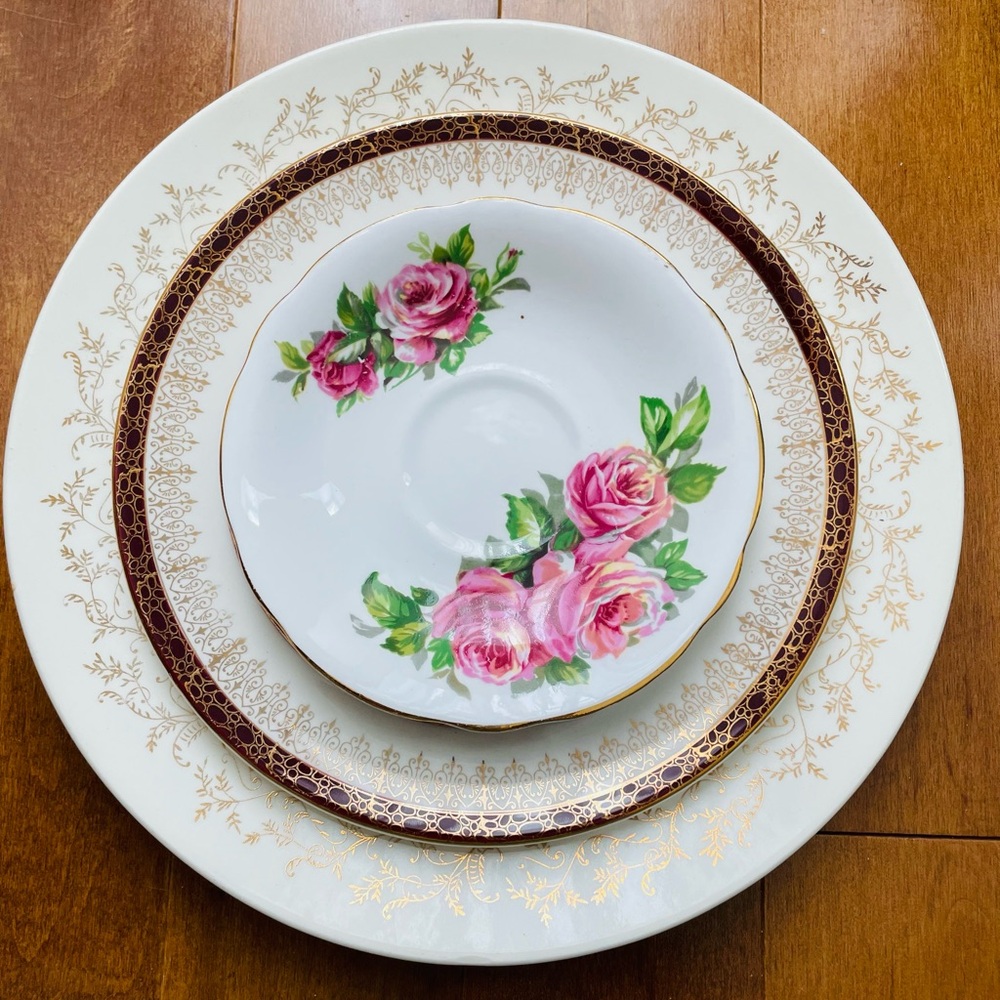 Classic Pink Rose Porcelain Plate Set with Gold Trim - Home Dining